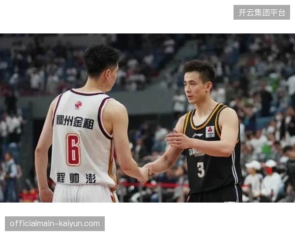 郭士强公布新一期男篮集训名单，赵继伟将承担组织核心角色梳理全队进攻